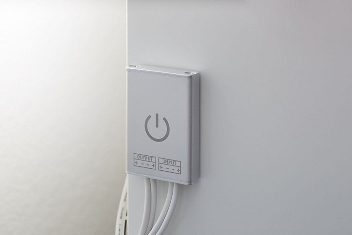 Commutateur tactile MaxLED IP20 144W gris H.8,5 x P.3 cm