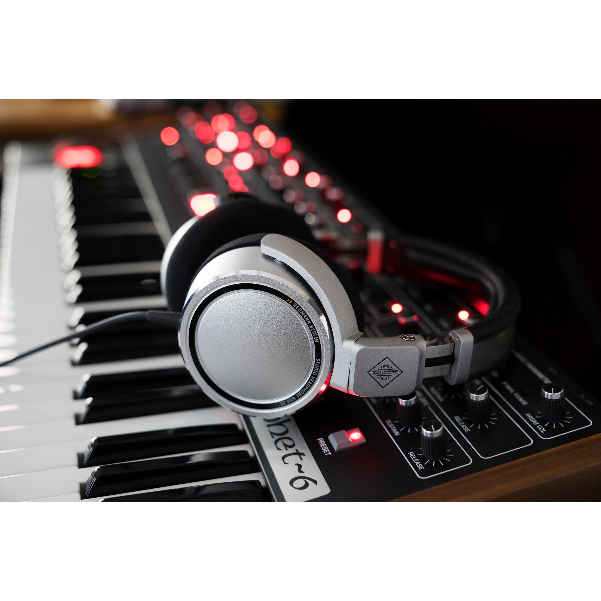 Neumann U 87 AI Studioset met NDH 20 koptelefoon