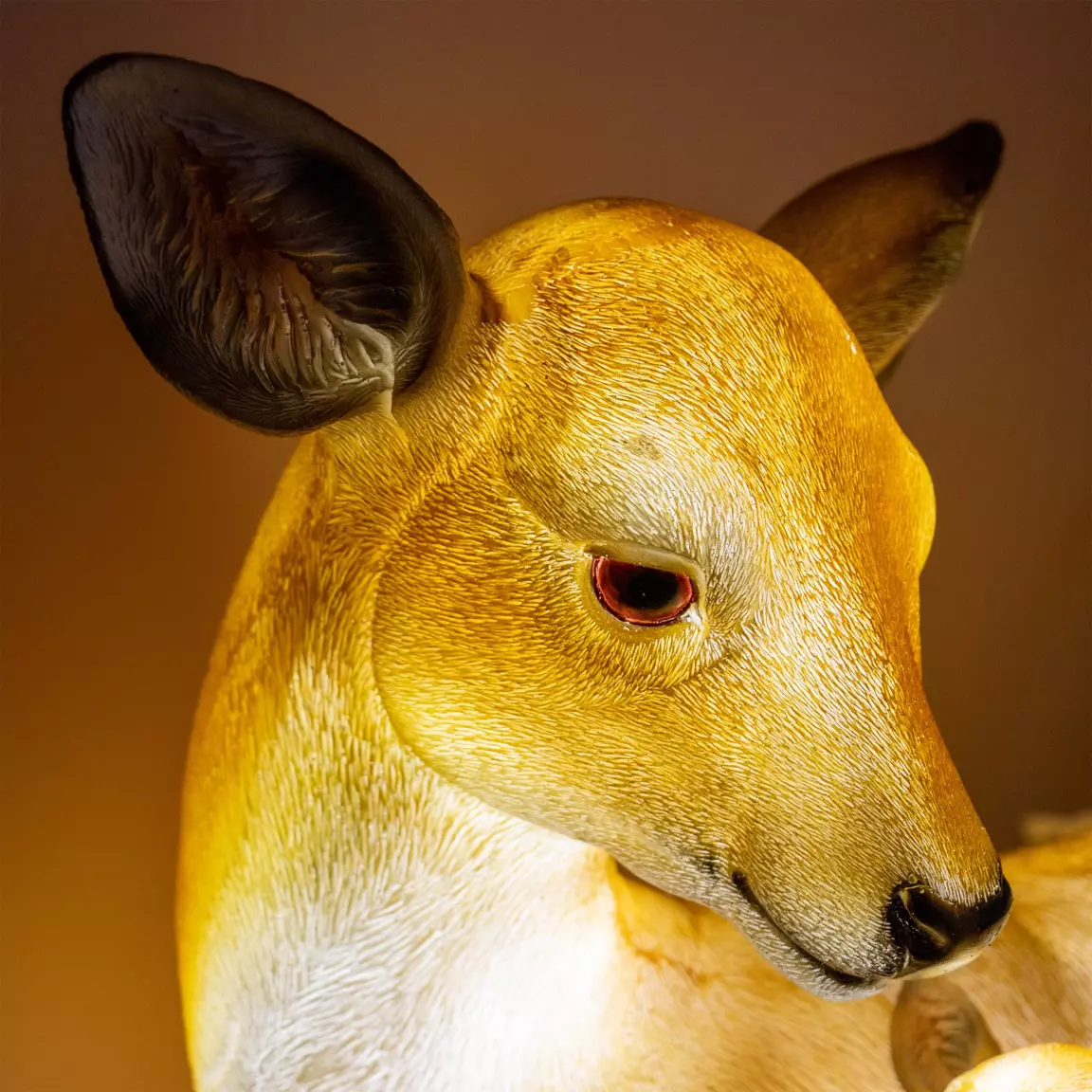 Famille Faon lumineux fibre de verre 8 LED (H32 cm) Blanc chaud