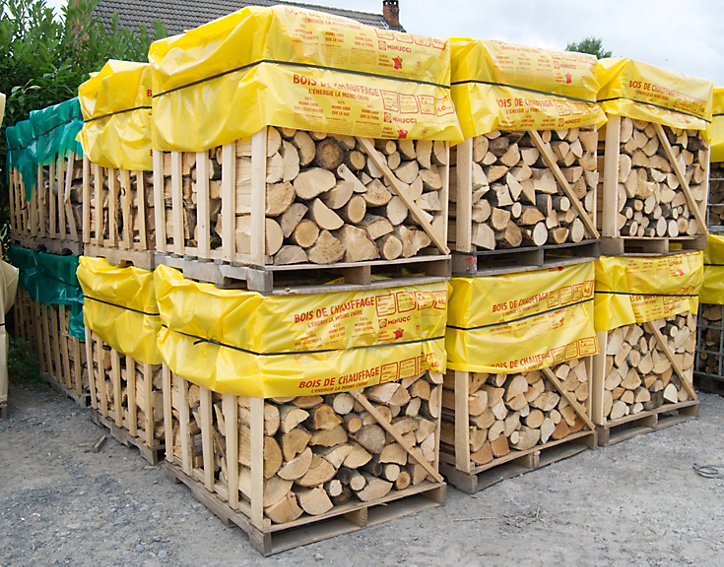 Bois de chauffage bûches de 30 cm, 1.80 stères / 1.2 m3 Minucci - Prêt à l'emploi