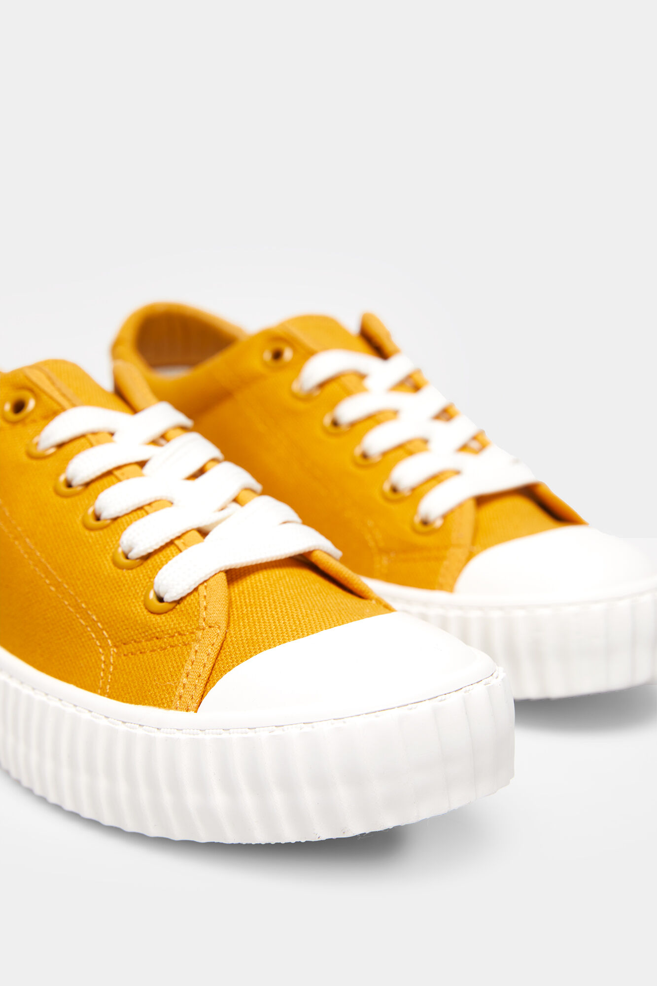 Zapatilla Mostaza - dourado
