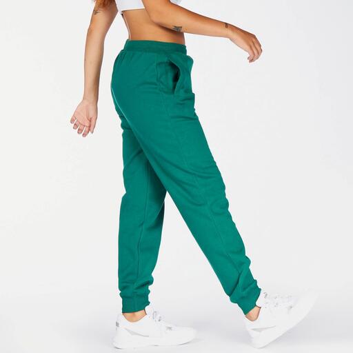 Mãe Ellesse