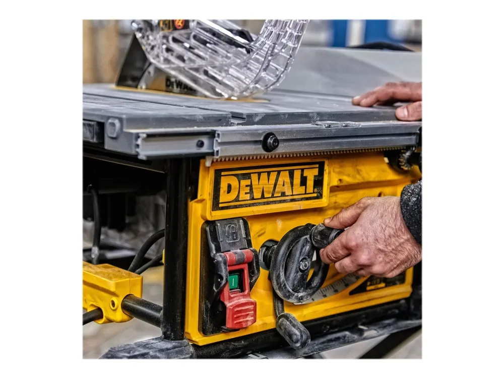 DeWALT DWE7492 - Bordsav - 2000 W - 250 mm