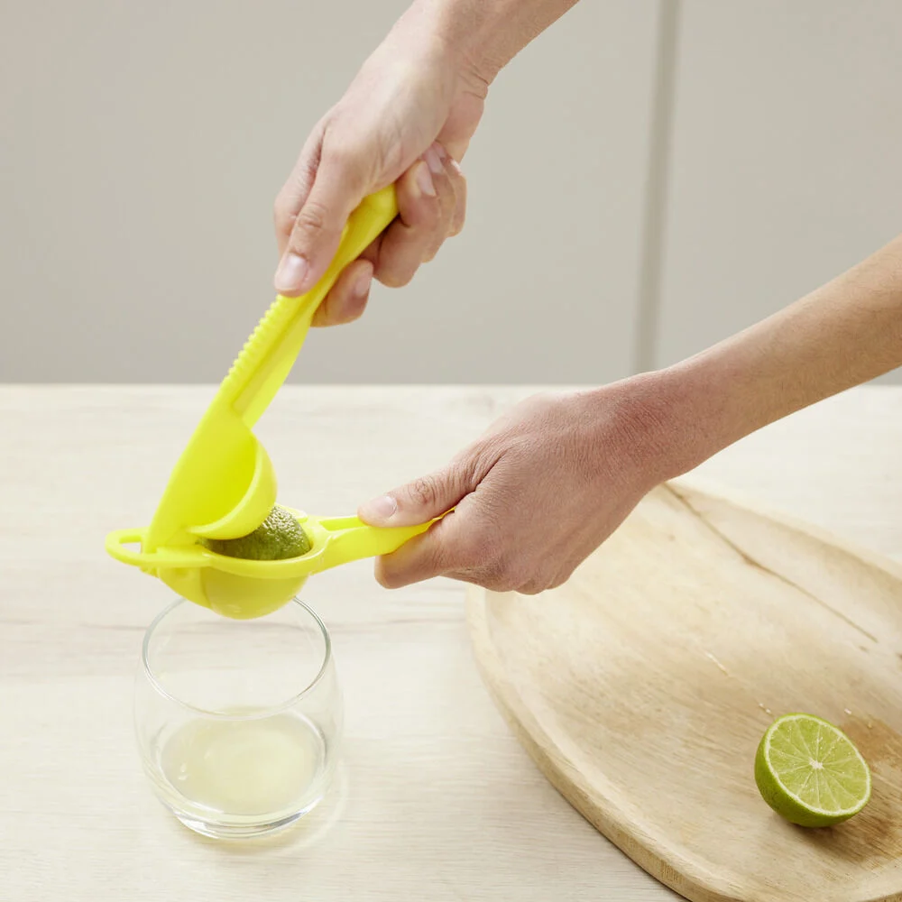 Pince presse citron manuel plastique vert