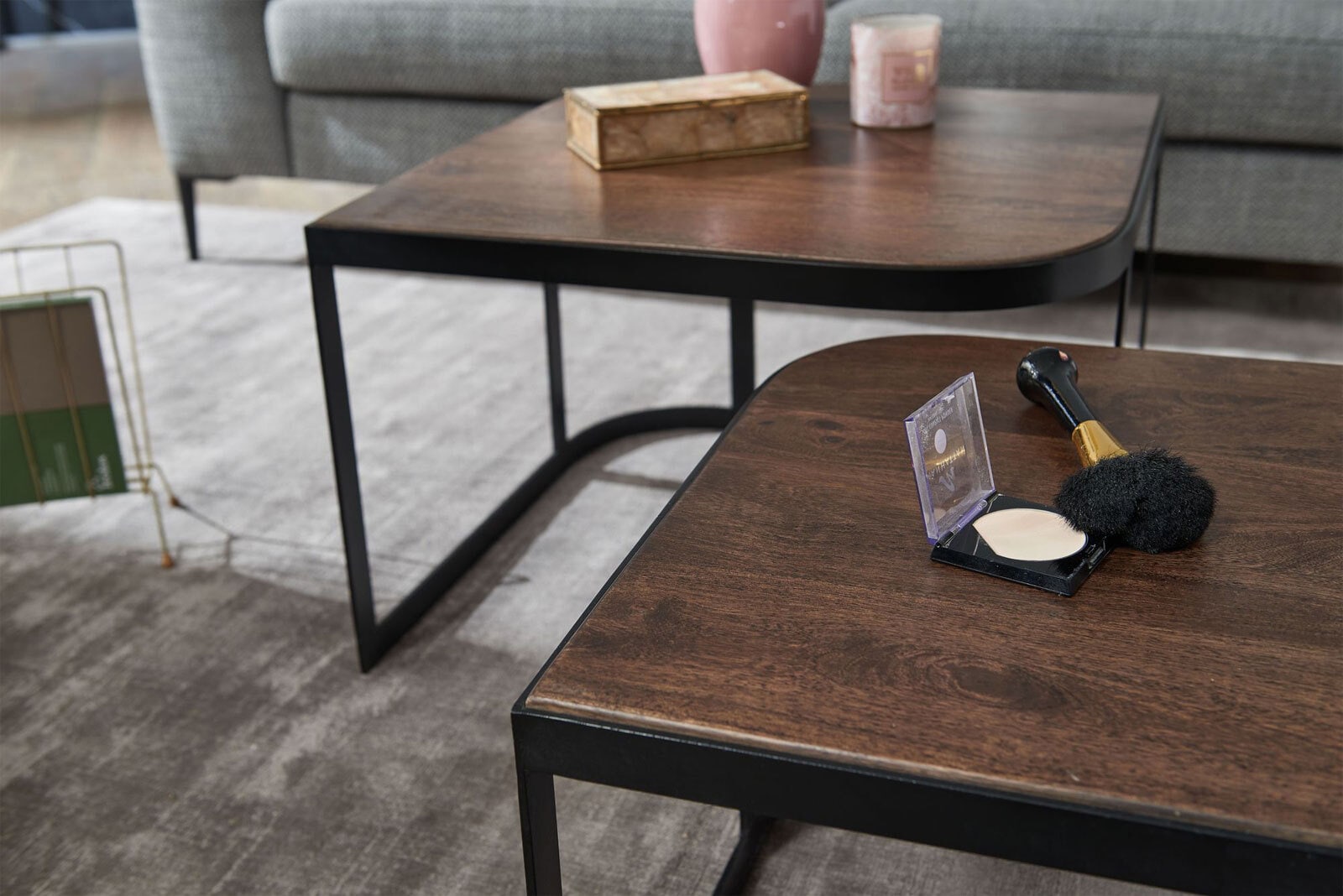 Couchtisch 2er Set Schwarz/ Mango massiv lackiert