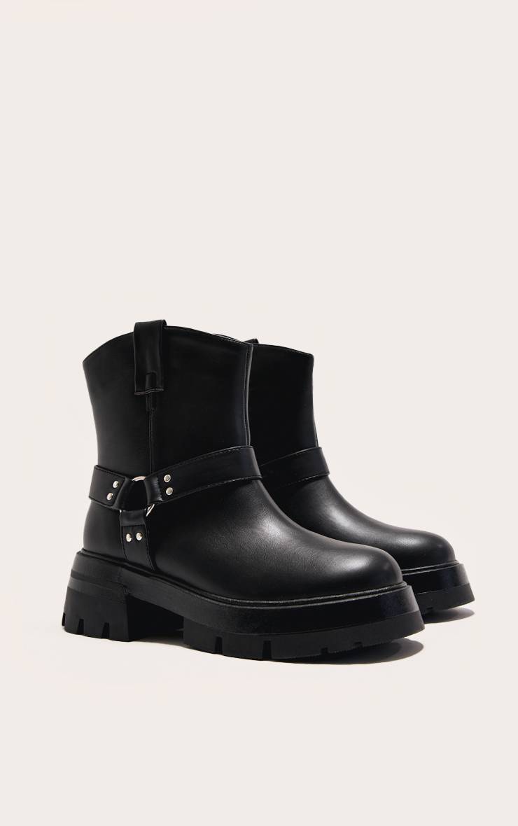 Noir Bottines À Semelle Crantée Avec Détails Boucle Et Anneau - Coupe Large