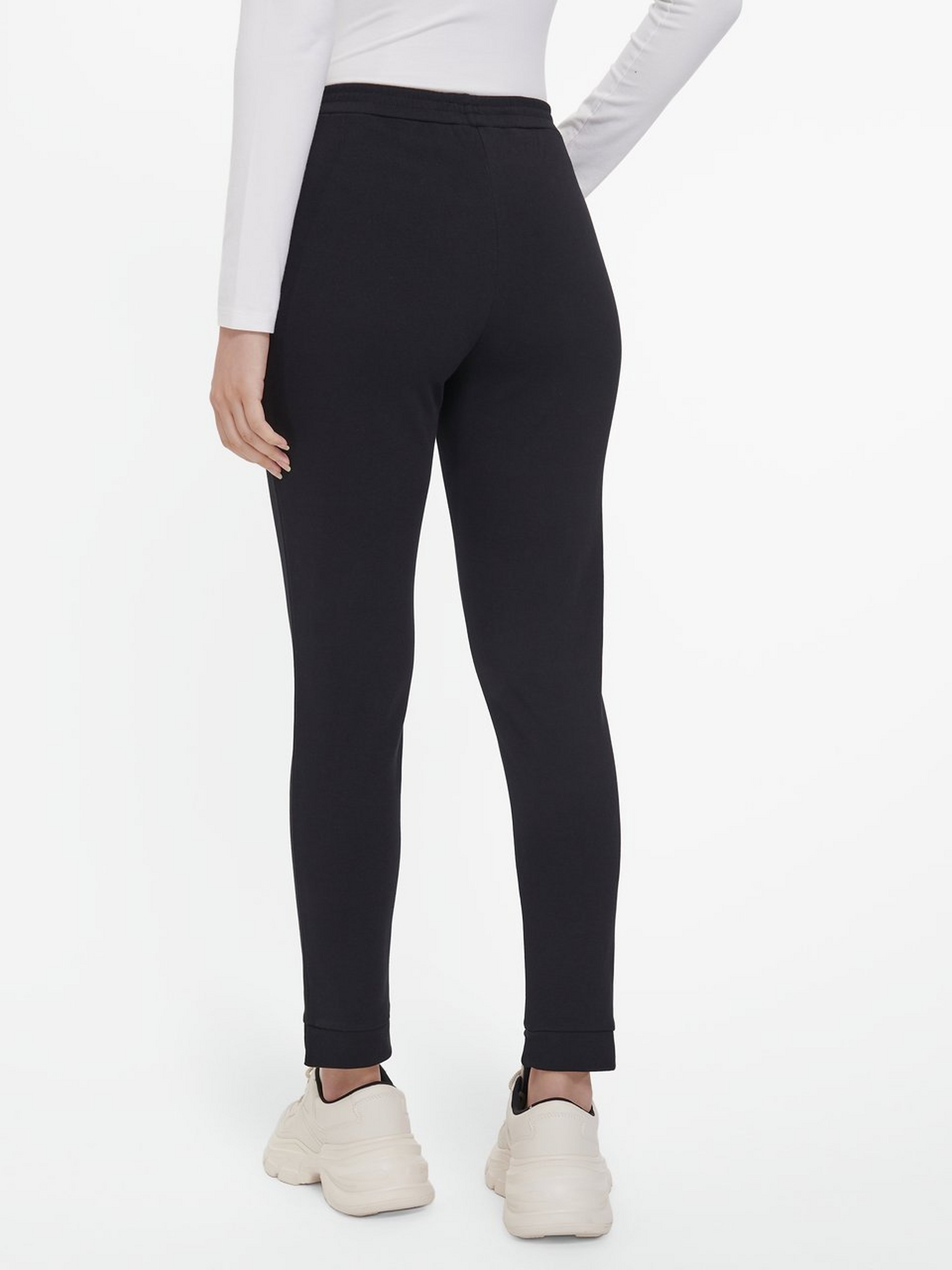 Knöchellange Freizeit-Hose