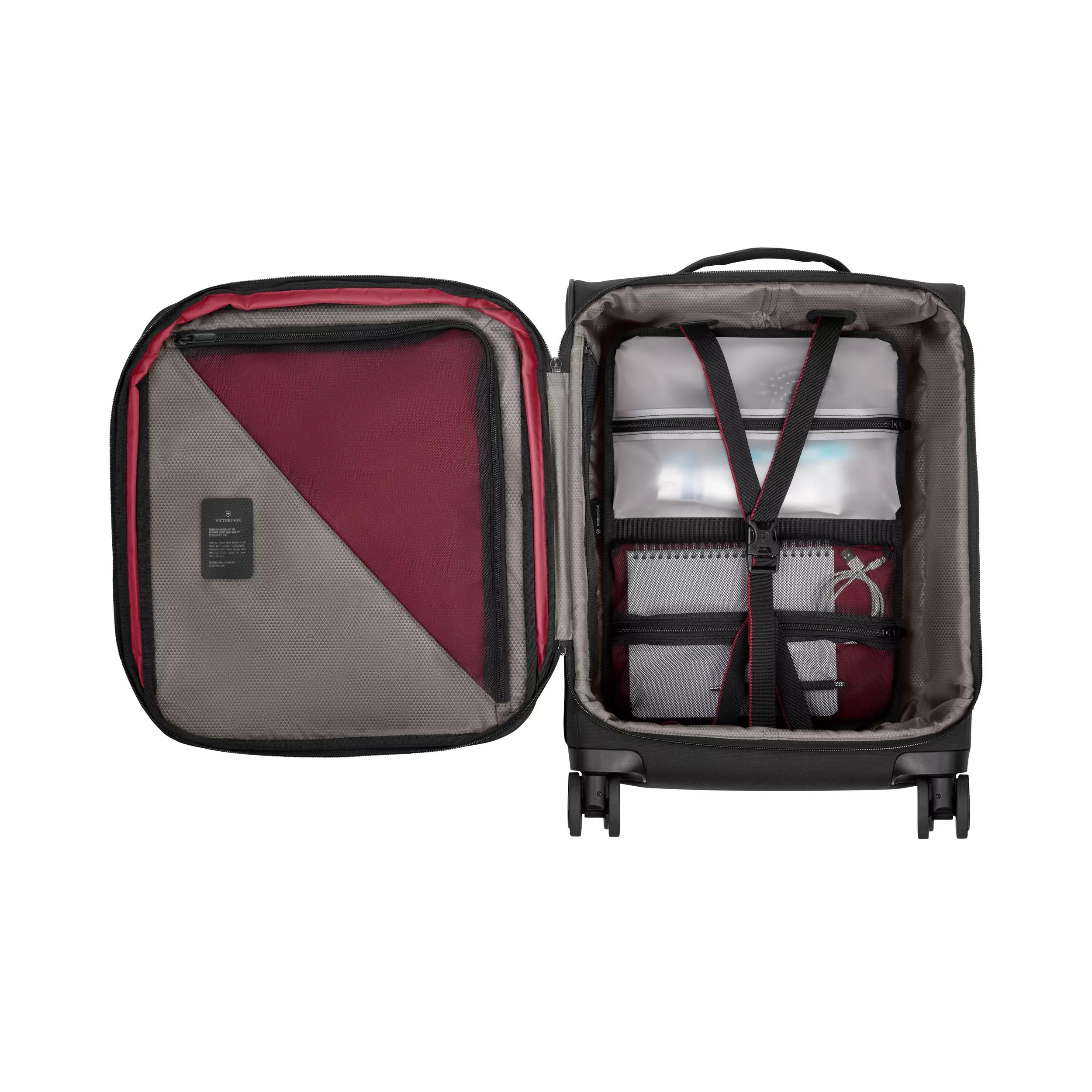 Crosslight Global Softside Carry-On-schwarz