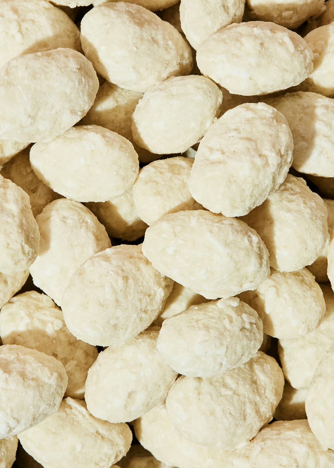 Mandeln in weißer Schokolade mit Kokosnuss 1 kg