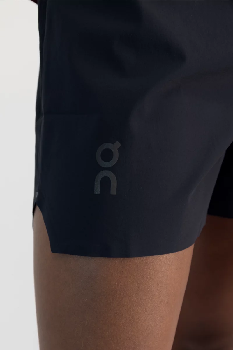ON Lightweight 5 Inch Herren Short