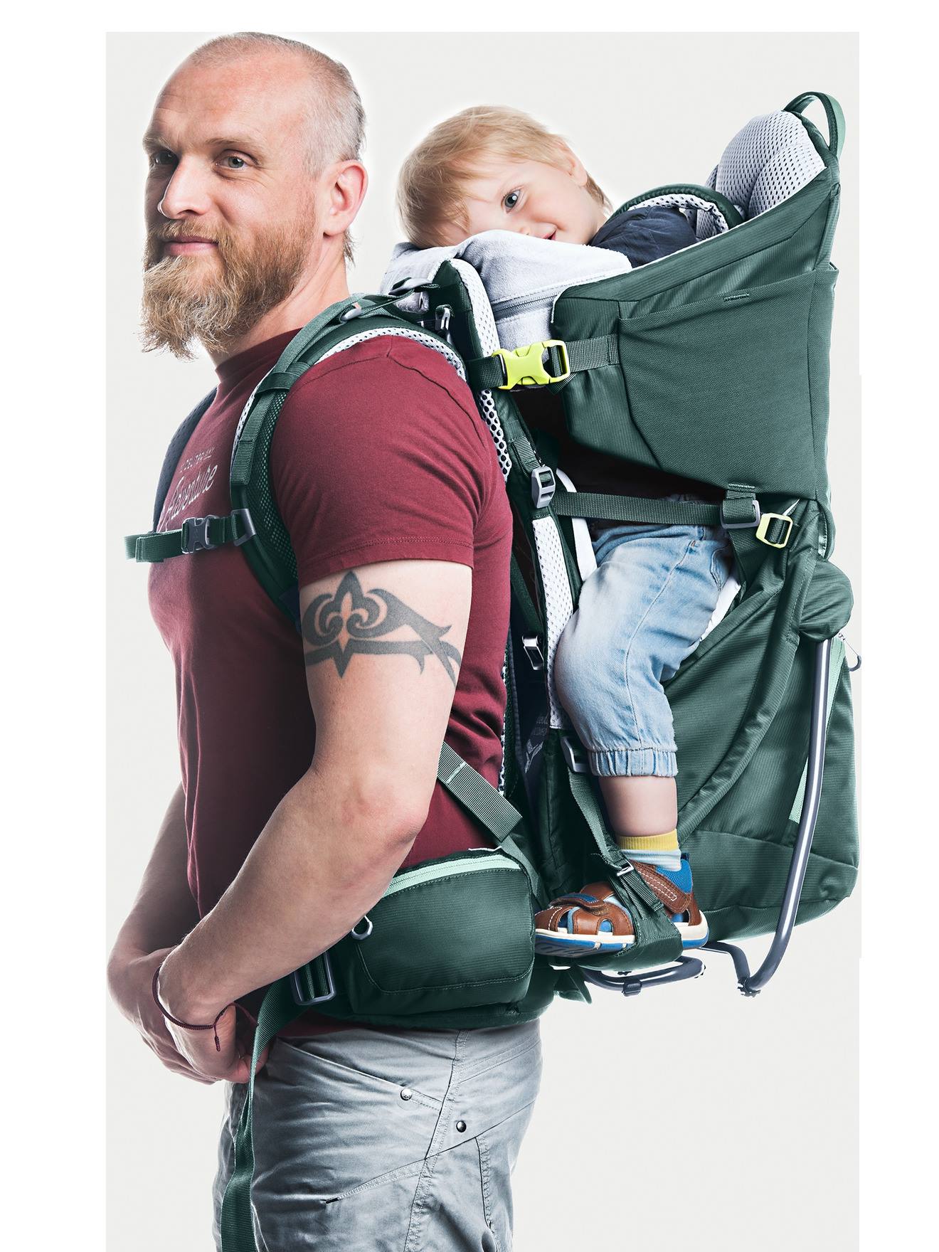 Porta-bebê DEUTER Kid Comfort com proteção solar verde
