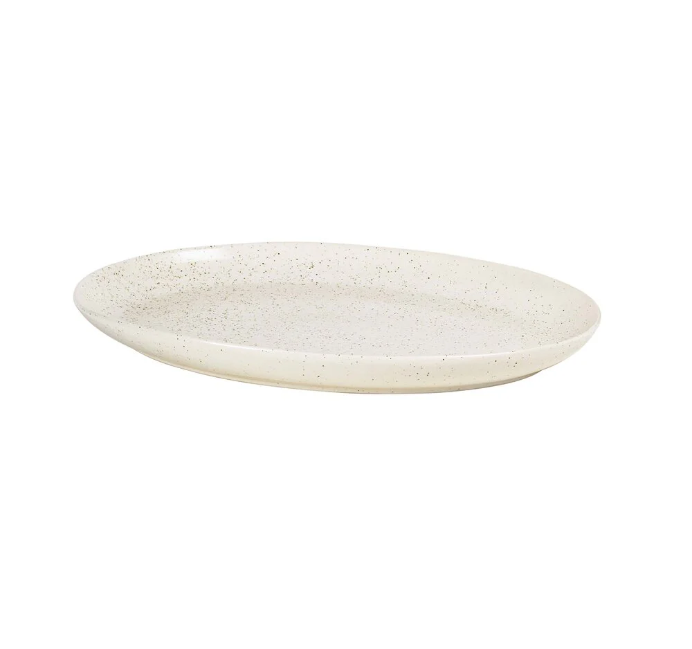 Broste Copenhagen  Nordic Vanilla Oval fad, stentøj, creme - 26,5x35,5x3 cm