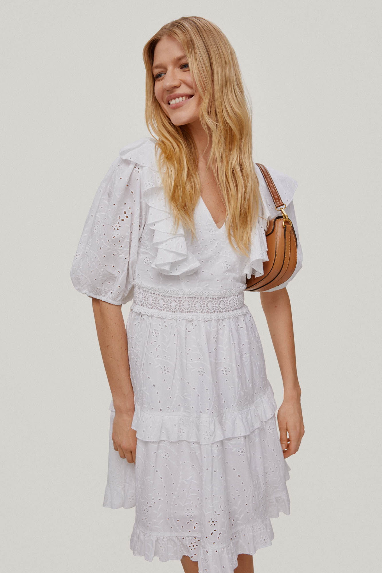 Vestido de malha bordado - Branco-creme