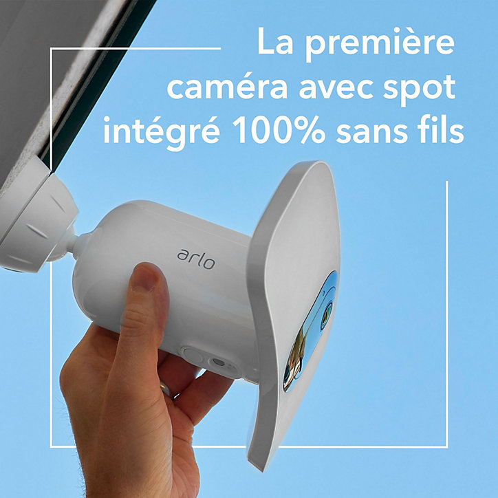Caméra de vidéosurveillance sans fil Arlo Floodlight Pro3 2K noire