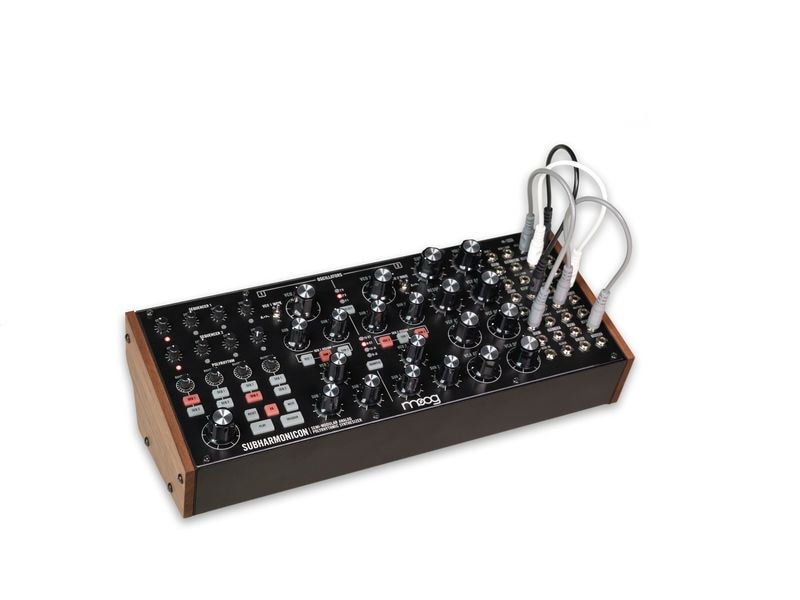 Moog Synthesizer Subharmonicon Semimodularer analoger Polyrhythmussynthesizer