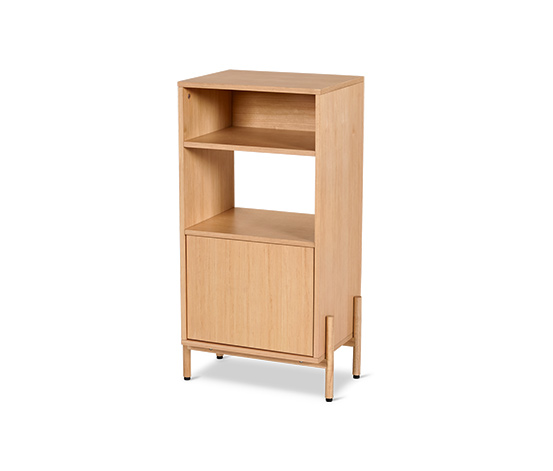 Badschrank mit Holzfurnier