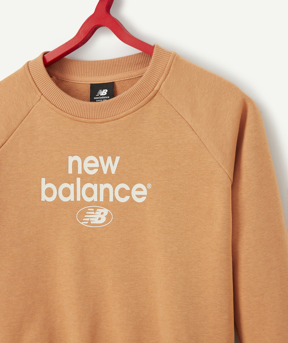 NEW BALANCESWEAT CORAIL FILLE ESSENTIALS REIMAGINED