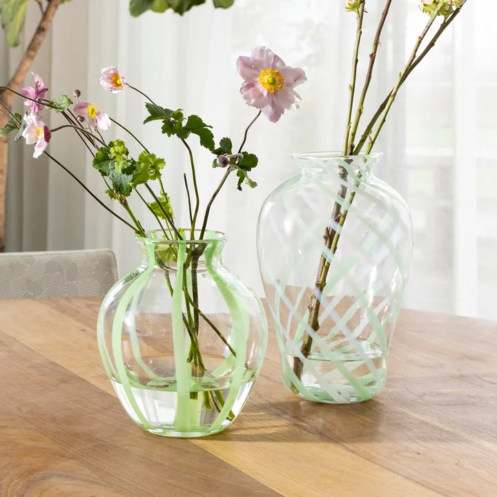 &klevering - Yogu Vase 42 x Ø 11 cm, spiral blue