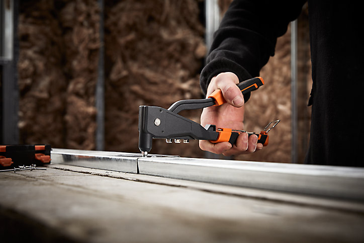 Pince à riveter Magnusson
