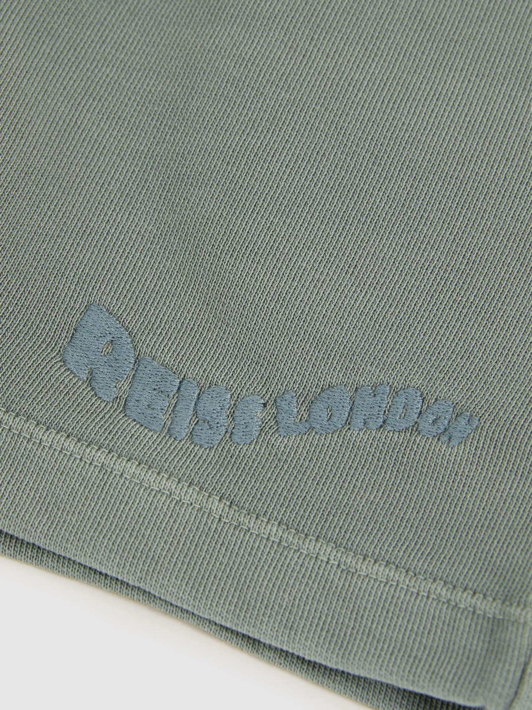 Saliegroen met wassing - Reiss Perry Cotton Brand-Embroidered Shorts