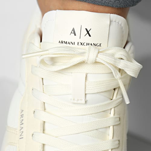 Baskets Sneakers XUX151-XV609 Off White