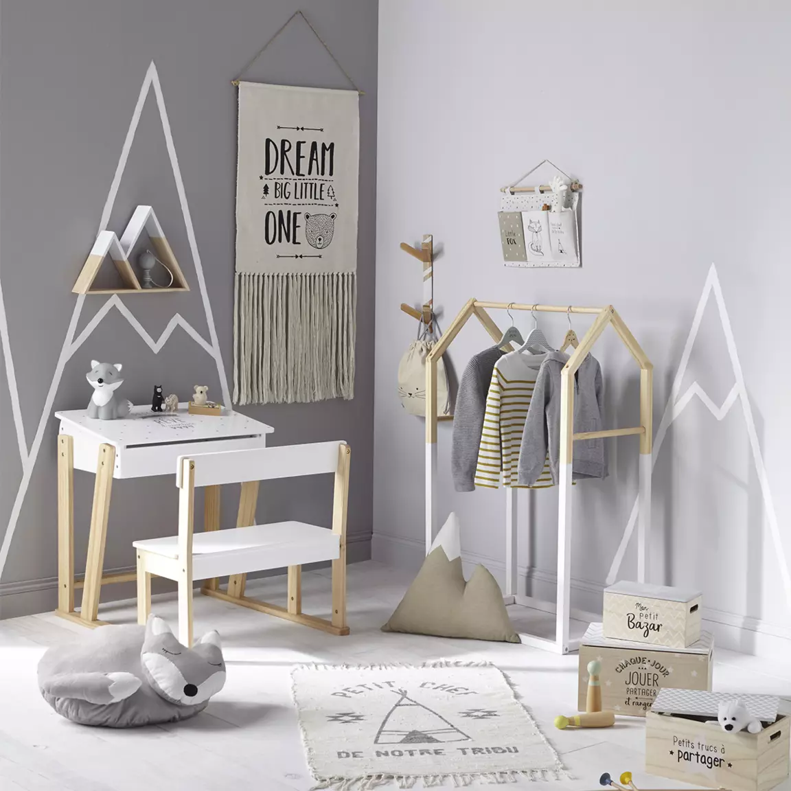 Penderie enfant bois (H100 cm) Maison Blanche