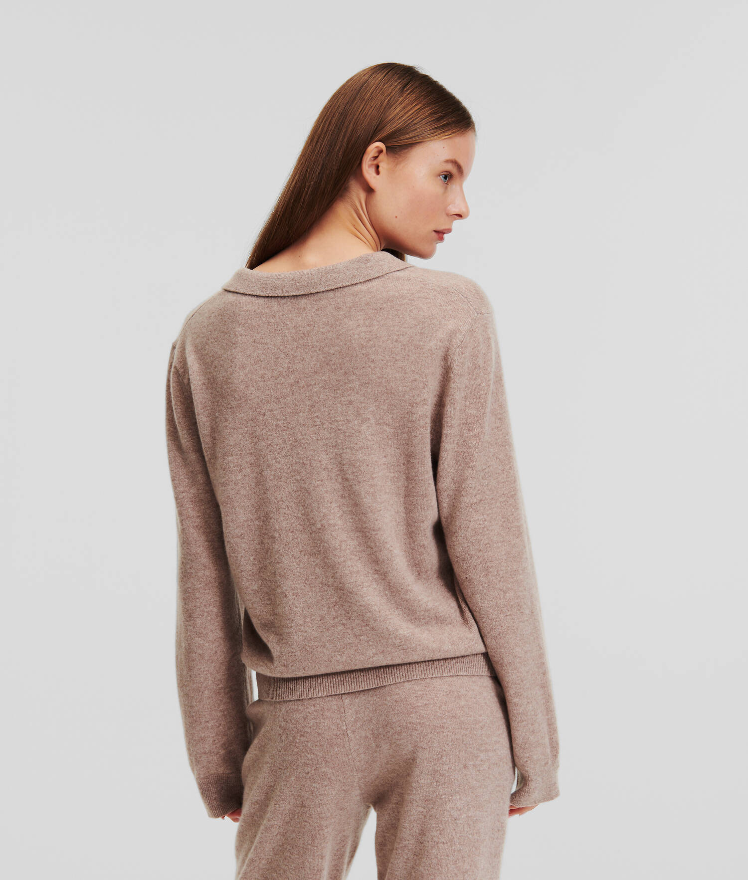 PULL EN CACHEMIRE HOTEL KARL