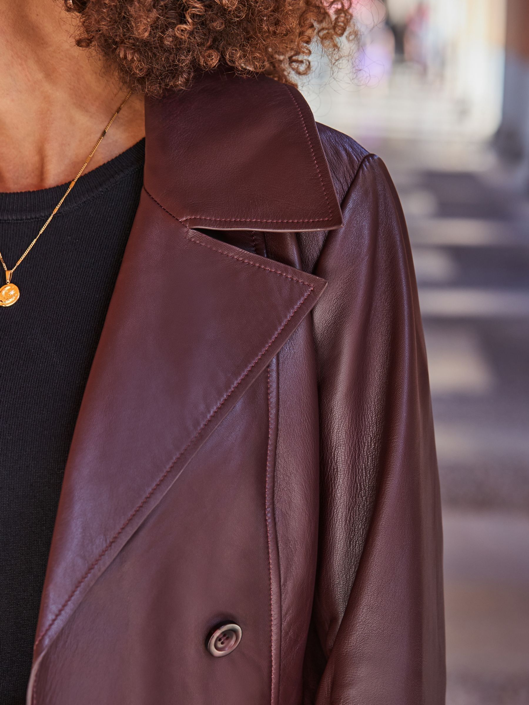 Rood - Sosandar premium trenchcoat van leer