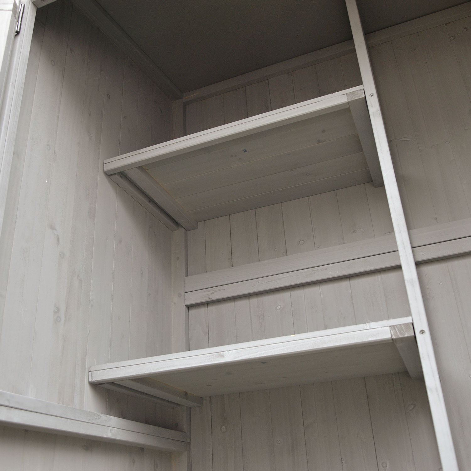 Holz-Geräteschrank