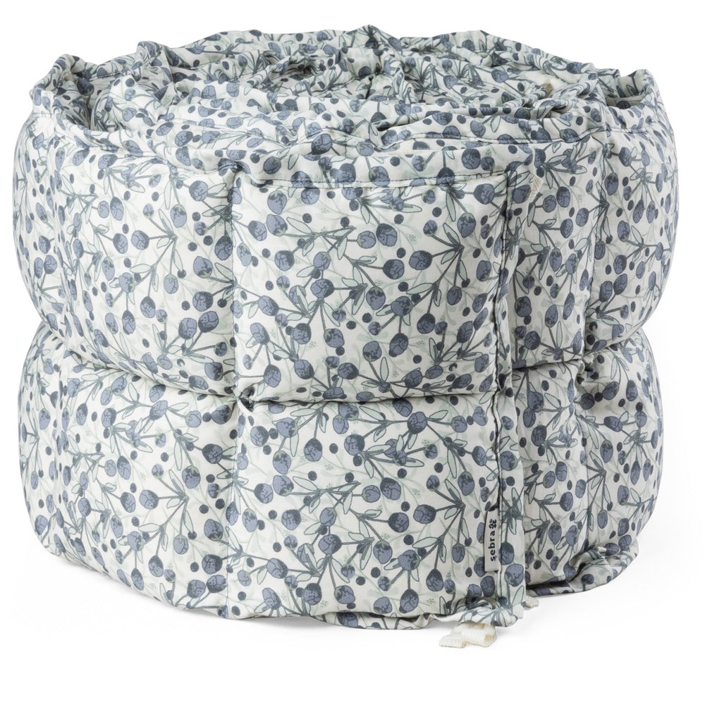 Køb Sebra Blue Olive Baby Sengerand Kapok