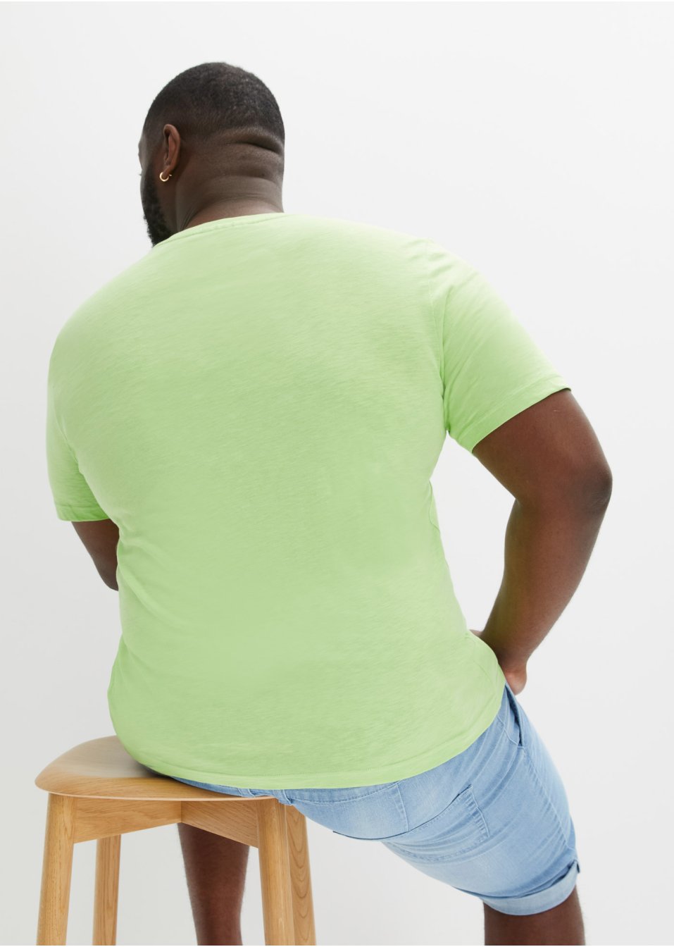 T-shirt avec poche poitrine en coton