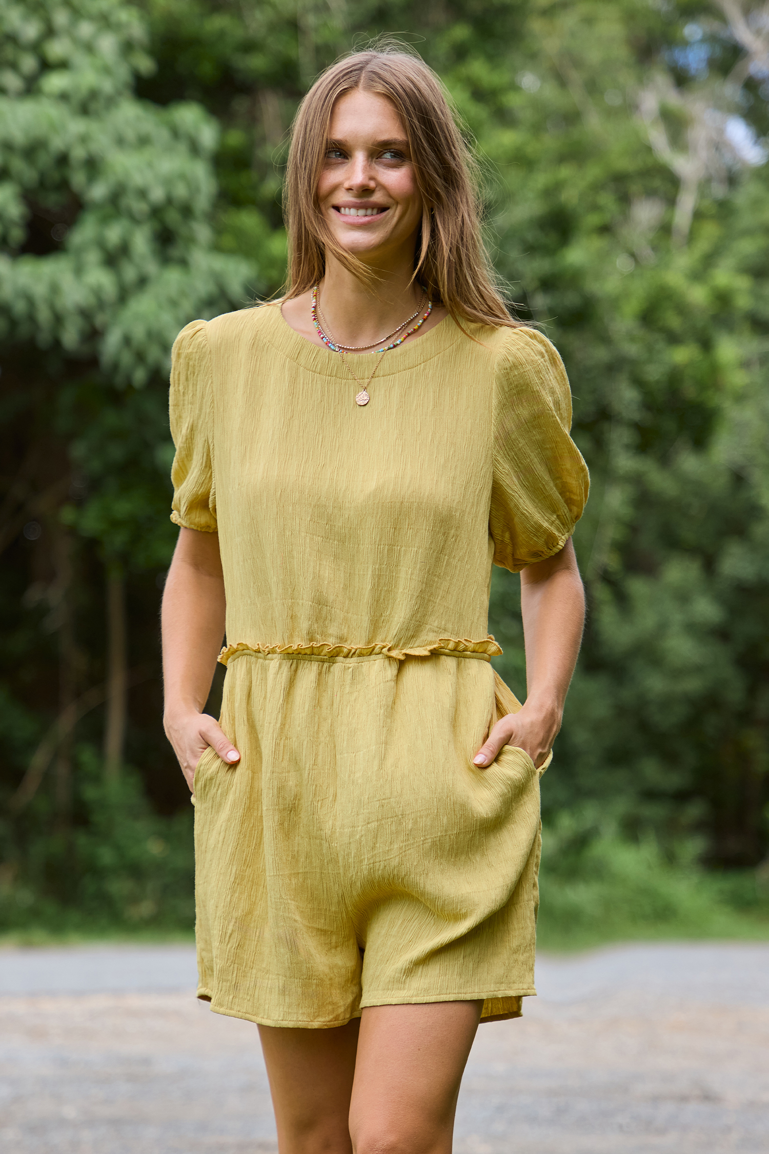 Combishort à manches bouffantes et jambes larges chartreuse