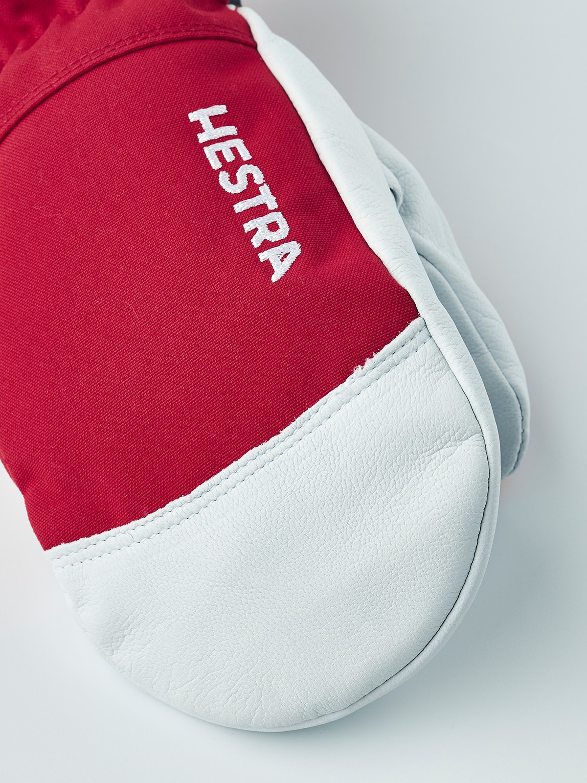Hestra Army Leather Heli Ski JR Mitt<br>Holder hendene varme HELE dagen!