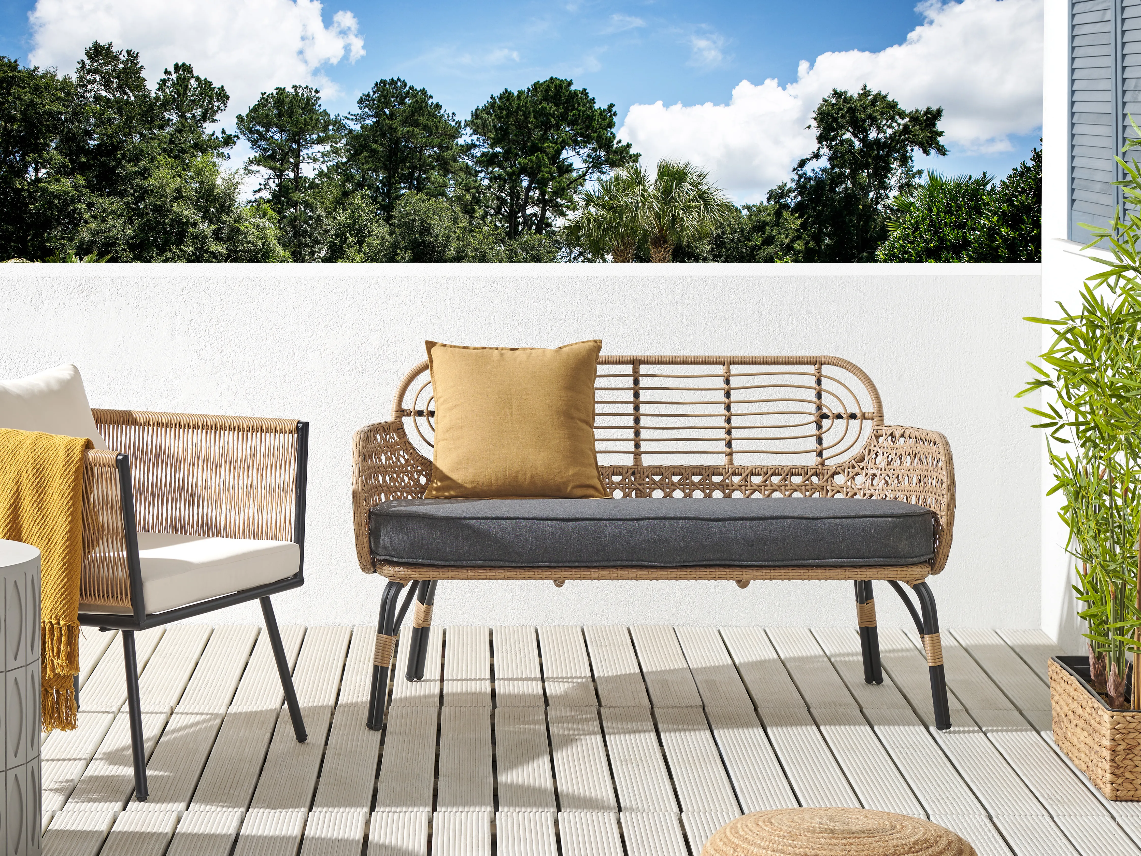 Tuinbank met zitkussen PRATELLO 122 cm PE rotan Natuurlijk