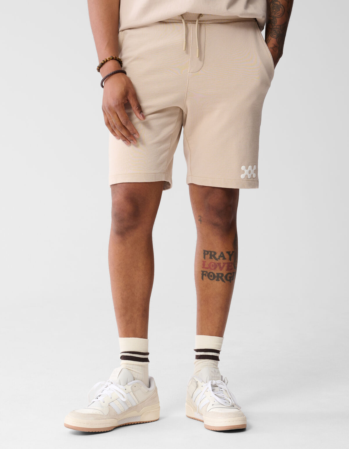 Unite Short Zand