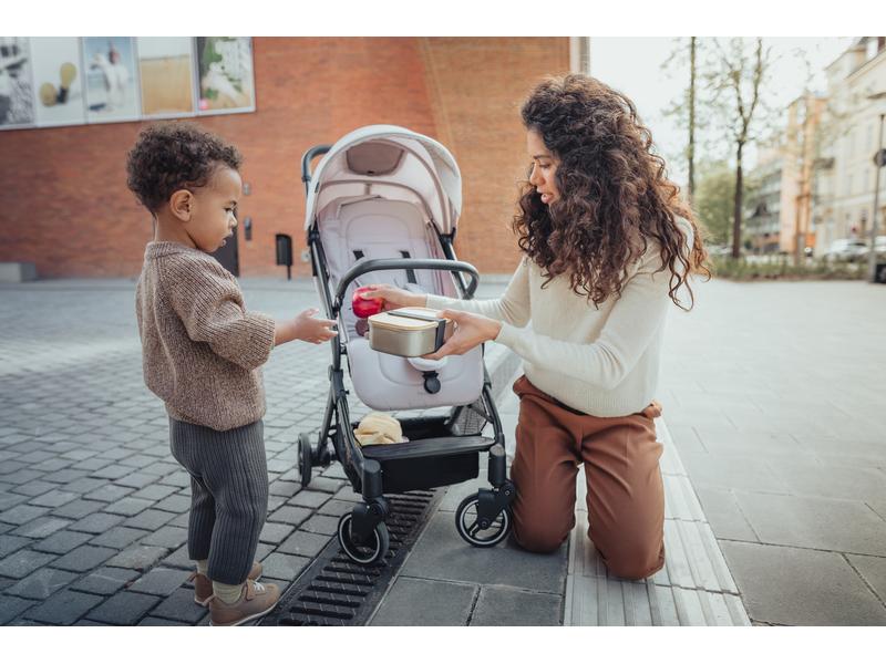 Hauck Buggy Travel N Care Schwarz Handlicher, kompakt verstaubarer Kinderwagen