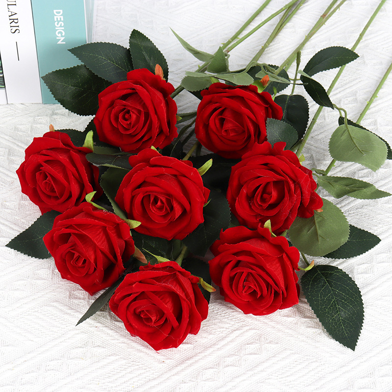 (10er Set) Romantische Deko Rosen Party Accessoire Kunstblumen Rosenstrauss für Hochzeiten / Valentinstag - Rot