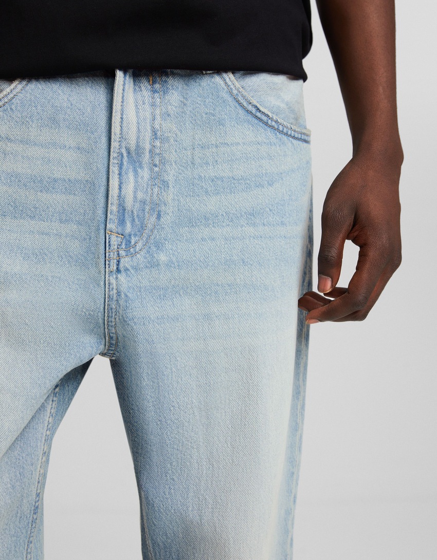 calças jeans folgadas