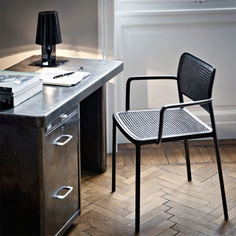 Kartell Take tafellamp lichtblauw