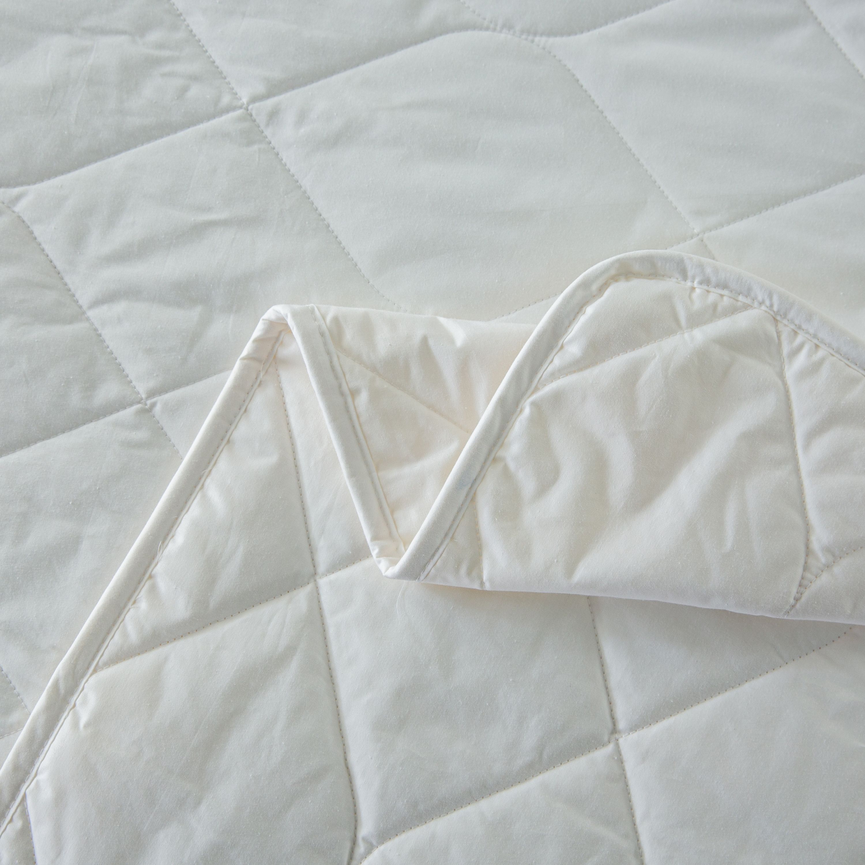 Duvet mit Seidenfüllung KOMFORT 135 x 200 cm