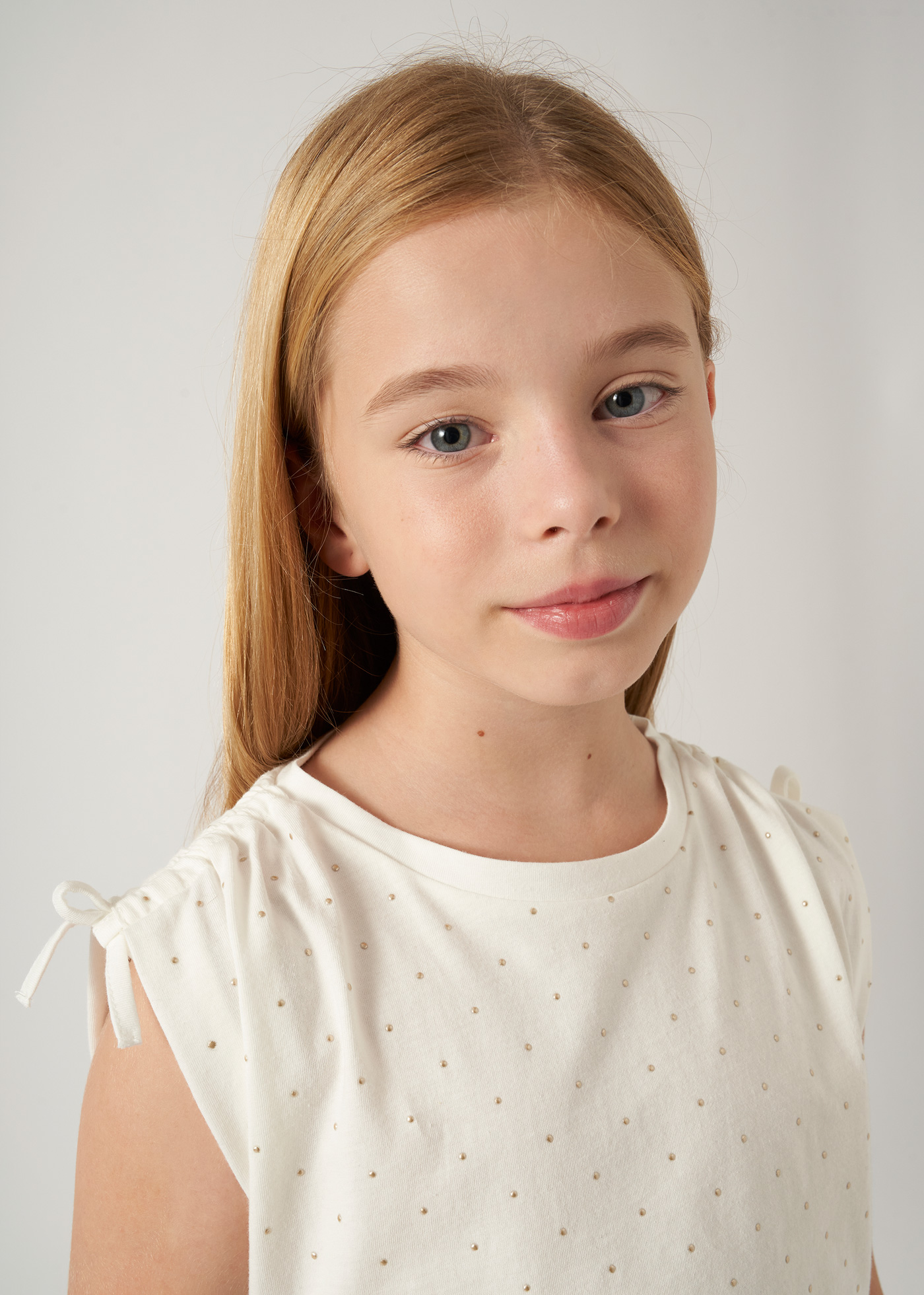 Camiseta infantil de bolinhas