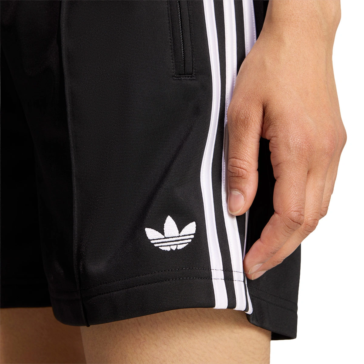 Calções adidas Firebird Classic Mulher