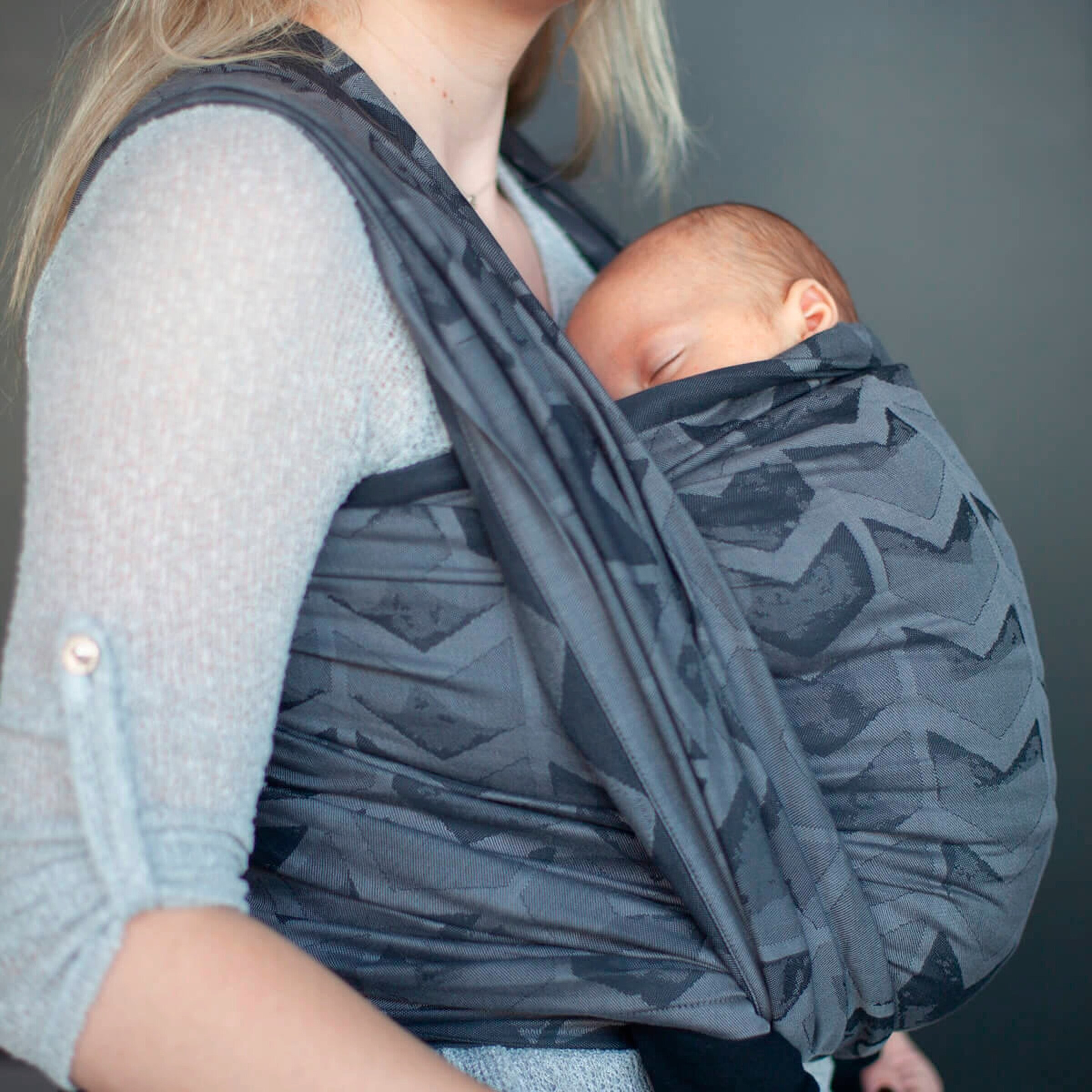 HOPPEDIZ® Babytragetuch Gewebtes Tragetuch kbA Amsterdam black