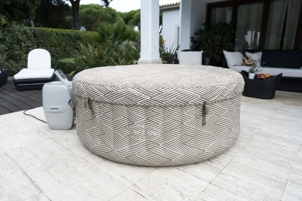 Lay-Z-Spa® Madrid AirJet - 1.80m x 66cm