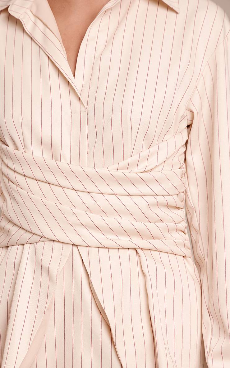 Crème Robe Chemise À Manches Longues À Rayures Tennis Avec Détail Cache-cœur