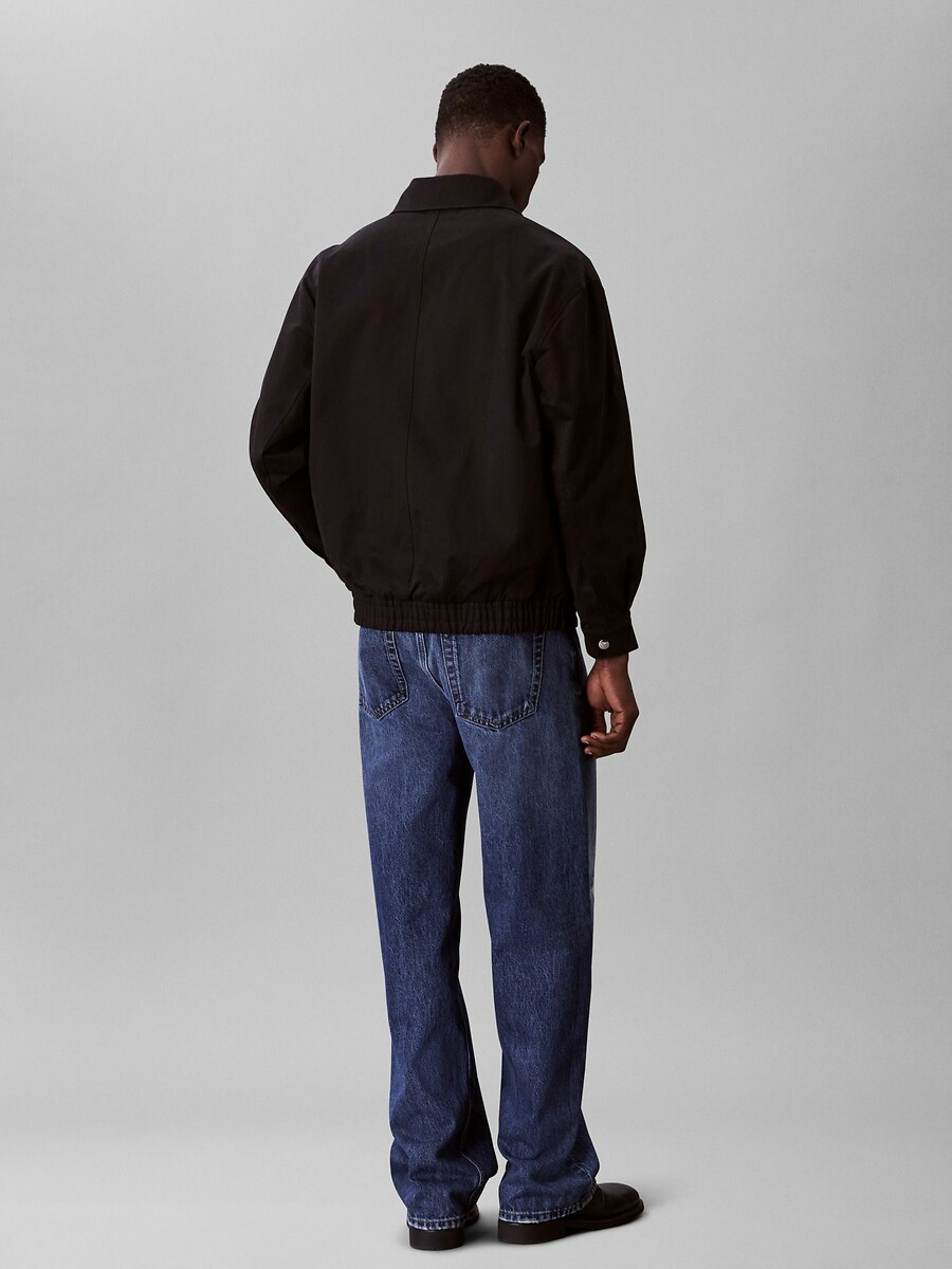 CALVIN KLEIN JEANS<br>Jaqueta com zíper