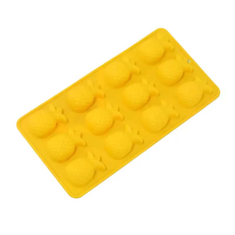 (12-fach) Silikon Universal Form DIY Tray für Eiswürfel / Süssigkeiten / Seife - Ananas
