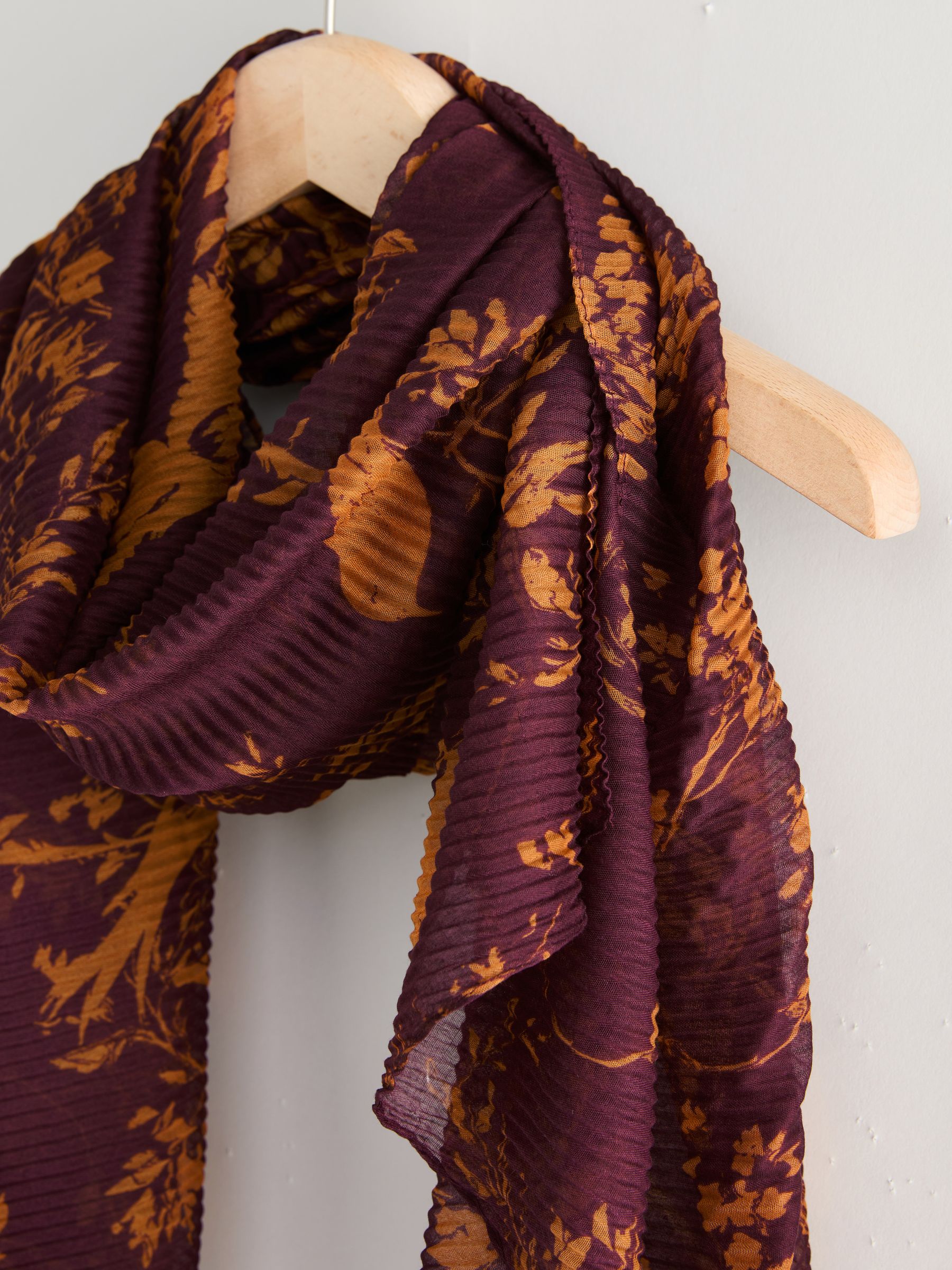 Burgundy Bird Print - Dunne plissé sjaal