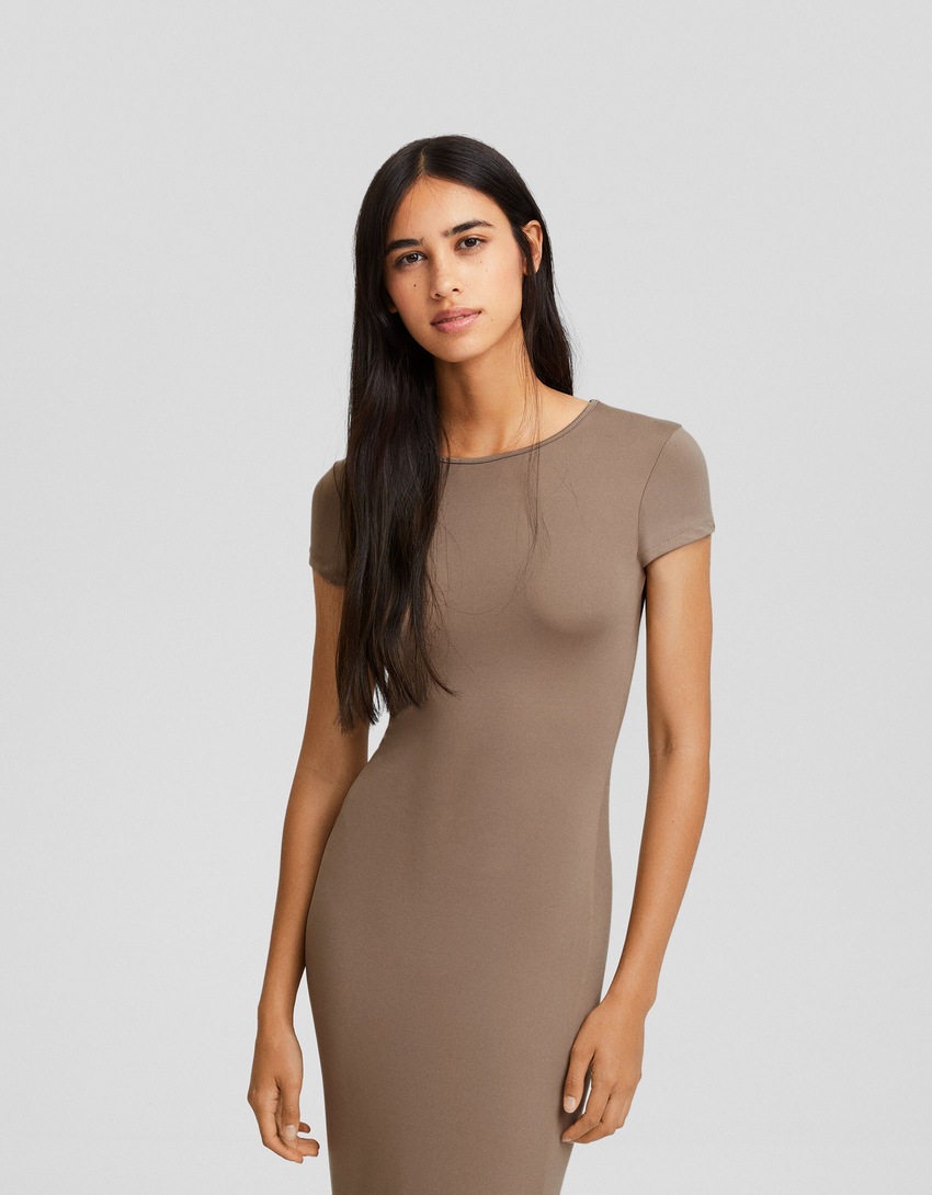 vestido longo de manga curta