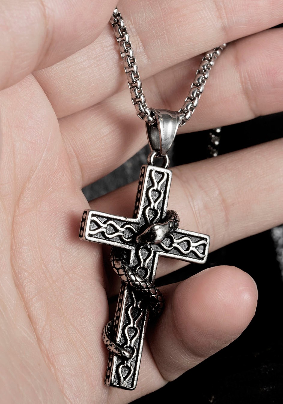 Firetti Kette mit Anhänger »Schmuck Geschenk Cross Snake«